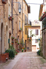 Fototapeta na wymiar Street in Pienza, Tuscany