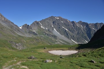 Fototapeta na wymiar Montagne, Piau, Pyrénées