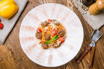 Spaghetti with meatballs