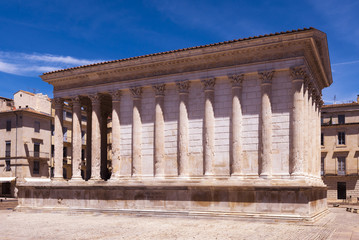 Maison Carrée , ancient Roman temple , Place de la Maison Carrée, Nîmes, Languedoc-Roussillon, Gard Department, France