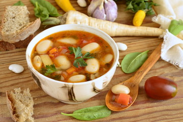 Vegetable soup, minestrone