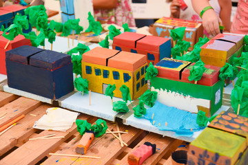 children's creativity cardboard city