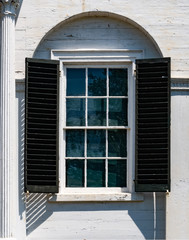 Straight On - Nickels-Sortwell House