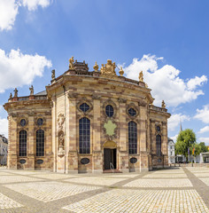 Obraz premium Western facade and tower of Ludwigskirche Church in Saarbrucken, Germany