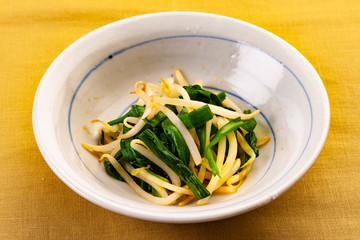 韮とモヤシのおひたし