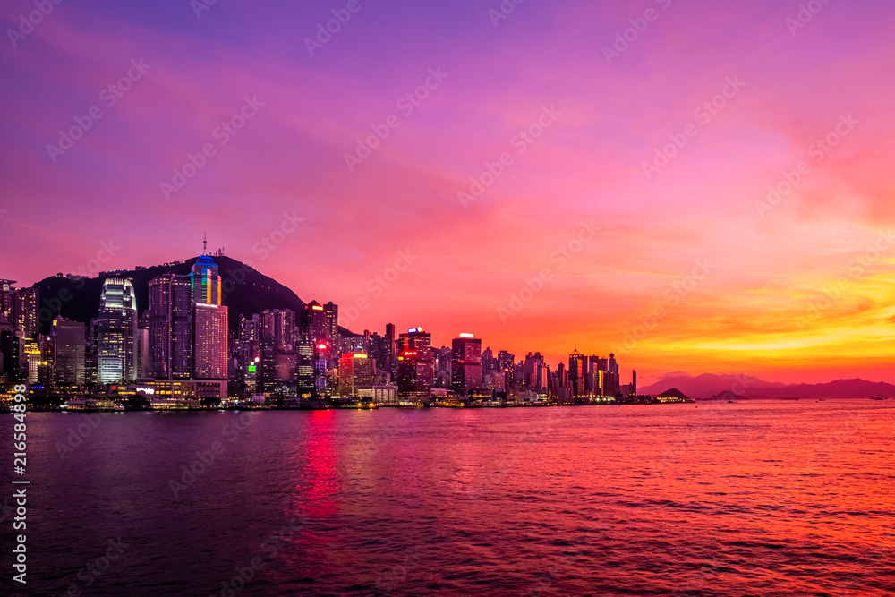 Wall mural Twilight of Victoria Harbor of Hong Kong