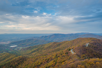 Fall color and Blue Ridge Mountains from Little Stony Man Cliffs, on the Appalachian Trail in Shenandoah National Park, Virginia