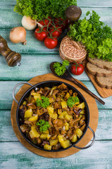 Fried mushrooms with potatoes