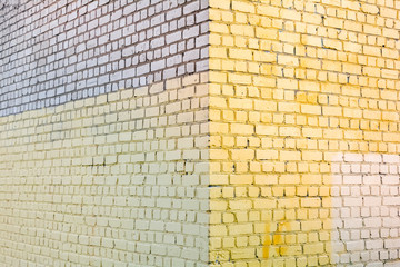 Yellow and gray stone bricks wall