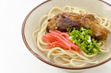 沖縄そば　軟骨ソーキそば