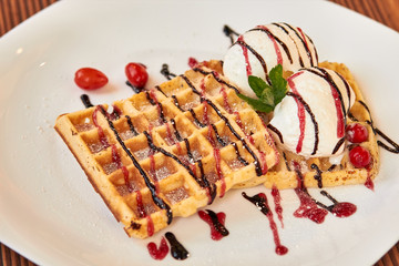 Belgian waffles with ice cream_3