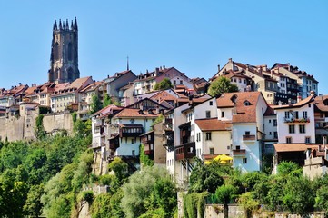 Fototapeta na wymiar Fribourg, Schweiz, Altstadt mit Kathedrale