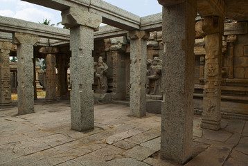 Carrved pillars, maha-mandapa. Achyuta Raya temple, Hampi, Karnataka. Sacred Center. View from the north-west.