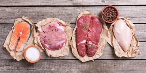 Photo sur Plexiglas Viande saumon , boeuf , porc et poulet