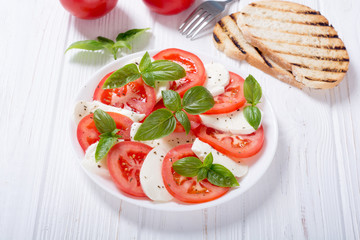 Caprese salad with mozzarella