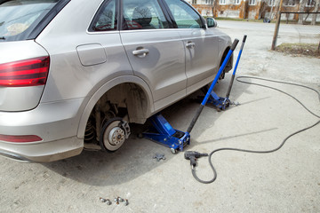 Replacement of wheels on the car. Tire service and car repair
