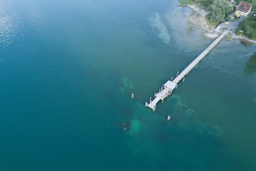 Obraz premium Steg für Kursschiffe Mannenbach am Untersee (Bodensee)