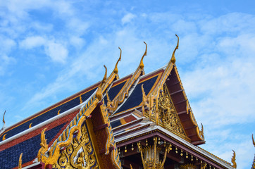 Fototapeta na wymiar Bangkok, Thailand-August 13, 2016: Wat Phra Kaew temple