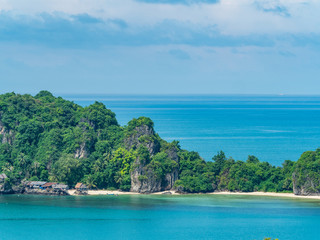 Fototapeta premium island sea and blue sky