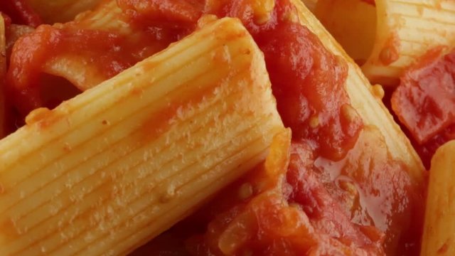 Rigatoni al rag&ugrave;