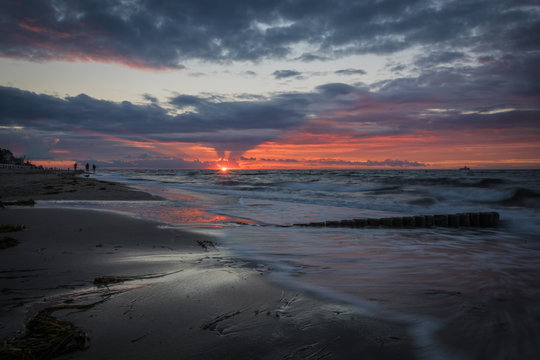 Feuer am Horizont in K&uuml;hlungsborn