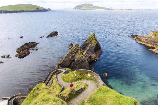 Dunquin pier, Dingle peninsula, County Kerry, Munster province, Ireland, Europe.