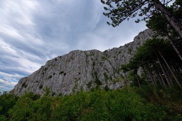 clouds over the rocks