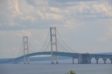 bridge+lake+michigan+huron