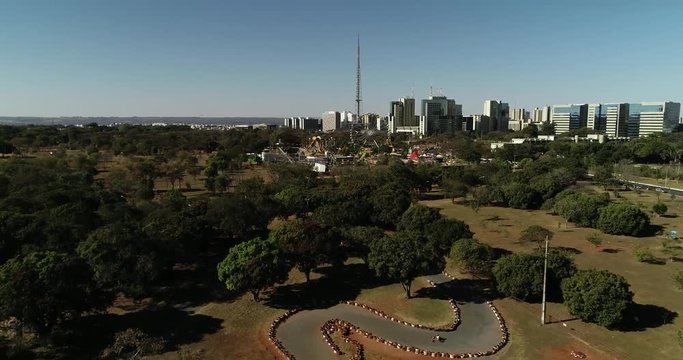 Vista a&eacute;ra do parque de divers&otilde;es
