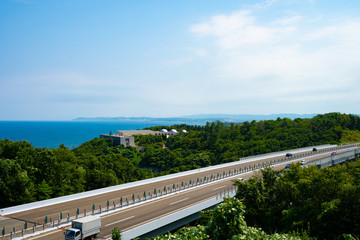 新潟の米山PAから見た高速道路