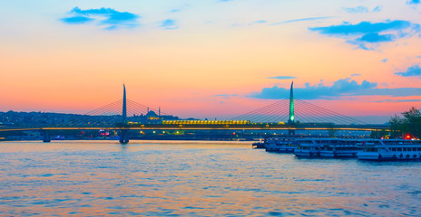 Naklejka premium The Golden Horn Metro Bridge