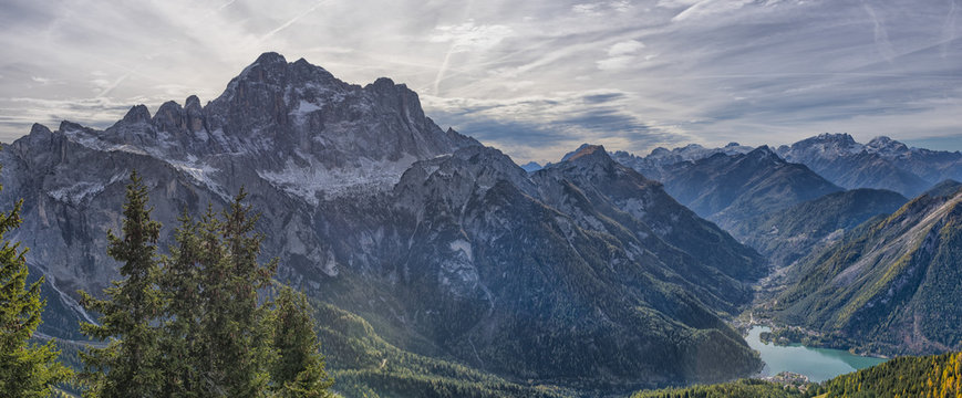 Italy, Veneto, Dolomites, Lake Alleghe and Civetta in Autumn