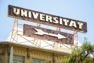Obraz premium Schild 295 - Universität