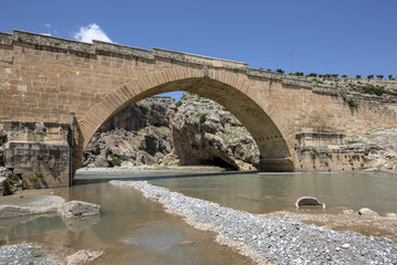 Obraz premium Historical Cendere Bridge in Adiyaman Province