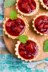 Tartlets with strawberry jam