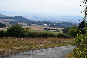 Eifelpanorama im Morgendunst, Bell, Mendig, Laach