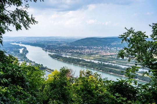 Klosterneuburg Panorama am Abend