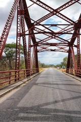 Brücke über einen Fluss - Kuba