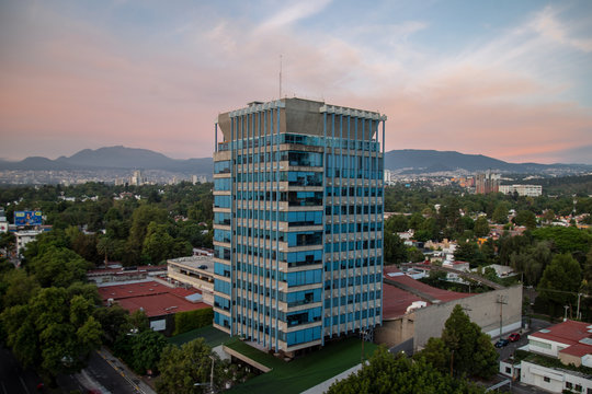 edificio her