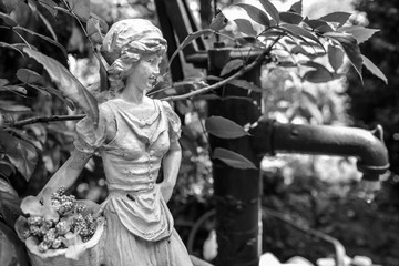 garden white  figures  