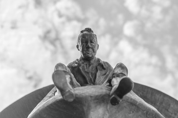 figorka mosiezna  w starym browar