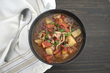 Portuguese Squid Stew (Caldeirada de Lulas)