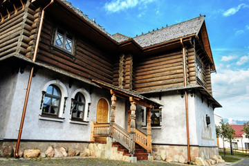Fototapeta na wymiar beautiful old russian house