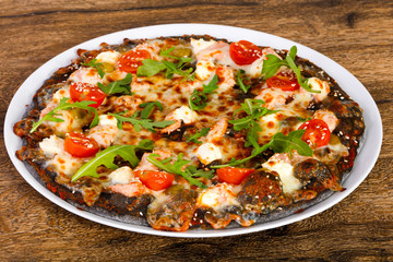 Pizza with salmon and mozzarella