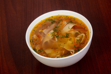 Chicken soup with noodle