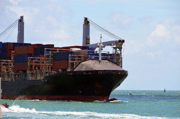 Naklejka premium Bow and foressection of a containership headed for the Port of. Miami,Miami,Flirida with a full container load,