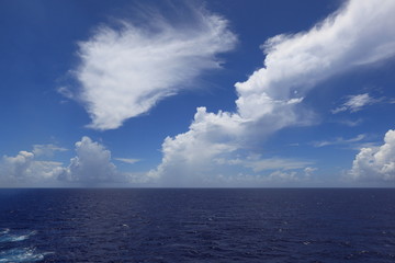 Fototapeta premium 南太平洋の雲