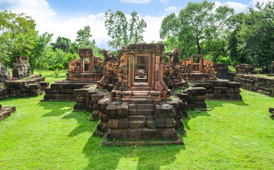 Ku Ka Sing, Ancient public castle rock temple, Landmark Place of worship in Kasetwisai, Roi Et ,Thailand - obrazy, fototapety, plakaty