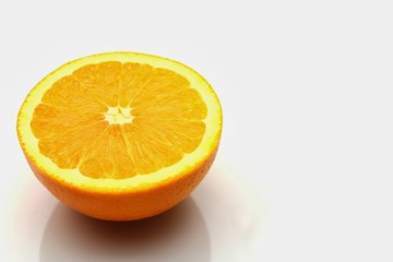 オレンジ
