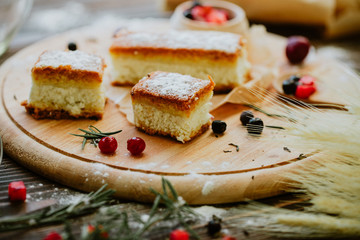 Cheesecake. Wedding cake. Berries